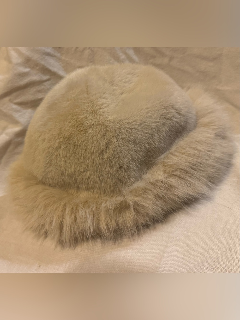 Women’s Plush Faux Fur Hat